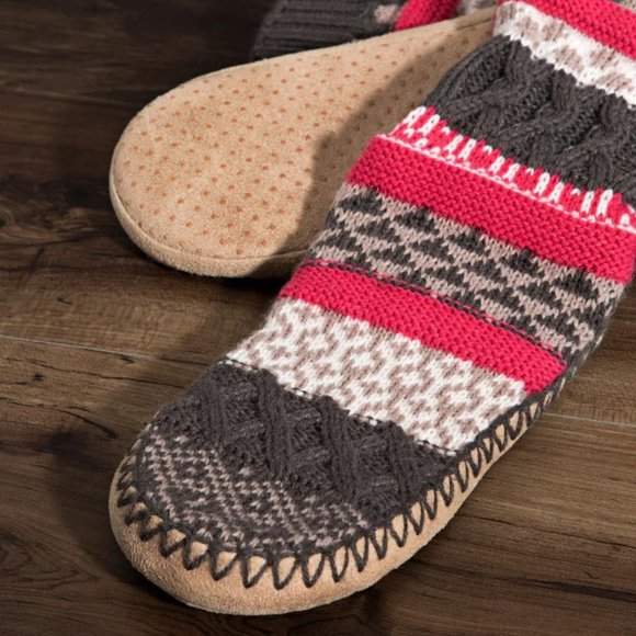 Cozy Gray Pink Ankle Slippers - Picture 3 of 5